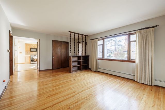 528 Moseley Road, Perinton, NY 14450