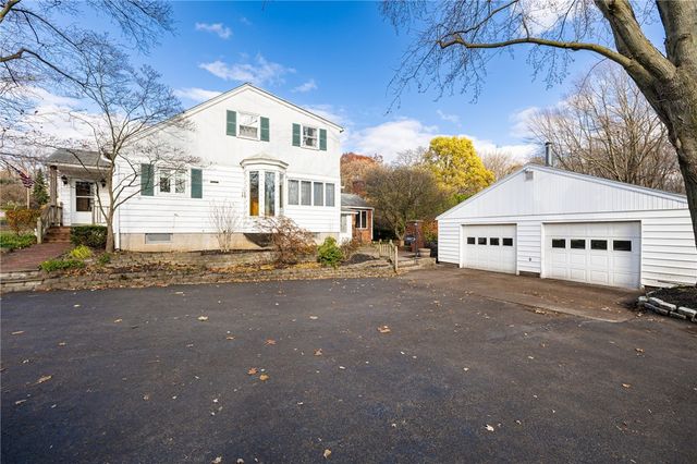 528 Moseley Road, Perinton, NY 14450