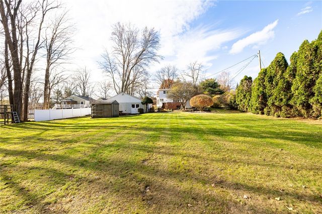 528 Moseley Road, Perinton, NY 14450