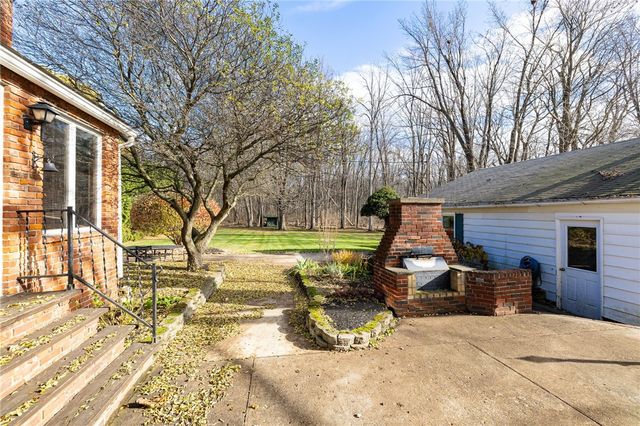 528 Moseley Road, Perinton, NY 14450