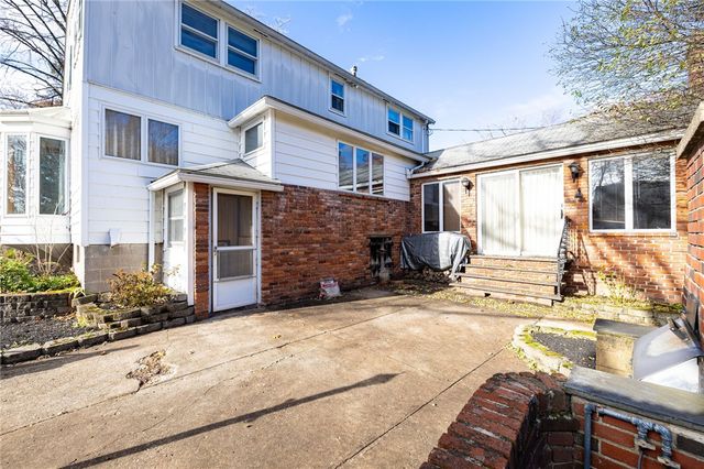 528 Moseley Road, Perinton, NY 14450