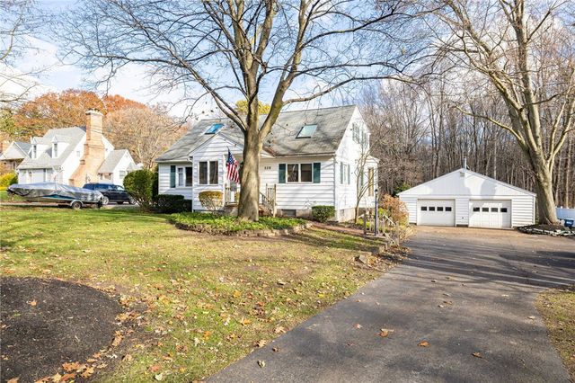 528 Moseley Road, Perinton, NY 14450