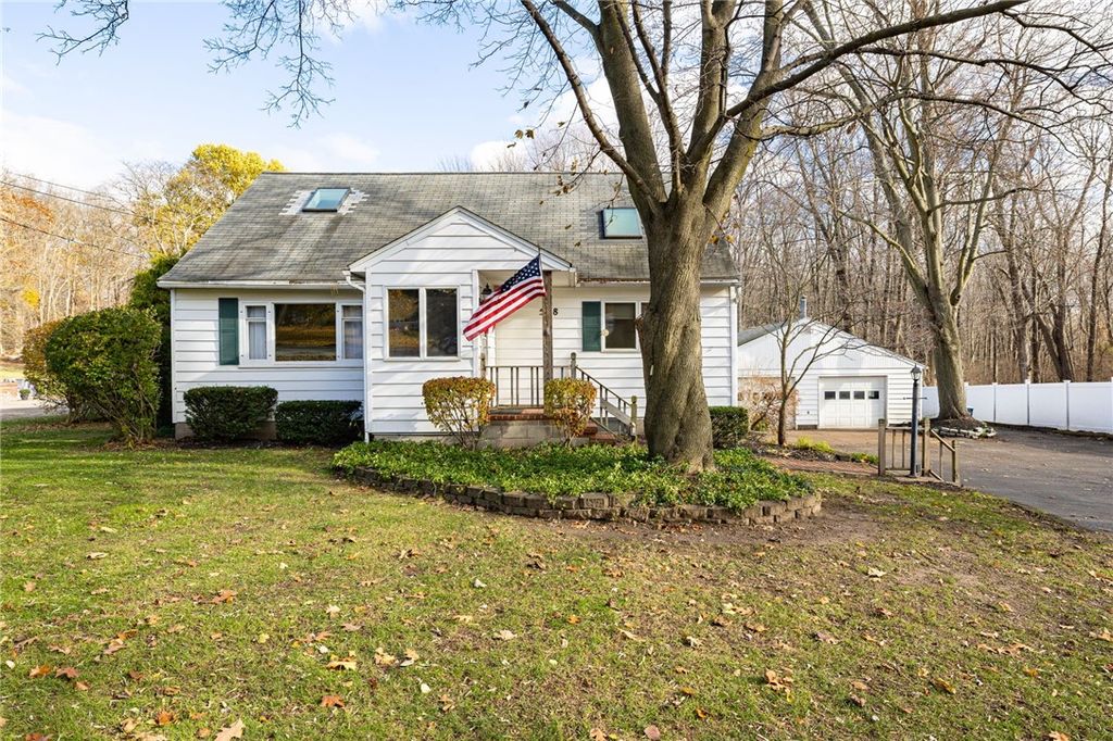 528 Moseley Road, Perinton, NY 14450