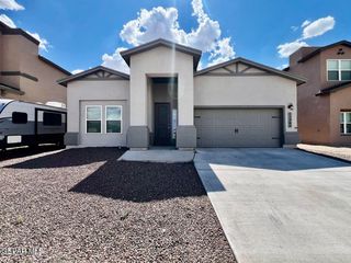 11365 HIDALGO Drive, Socorro, TX 79927