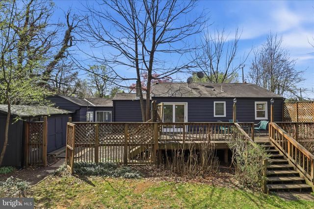 9704 BLAKE LN, Fairfax, VA 22031