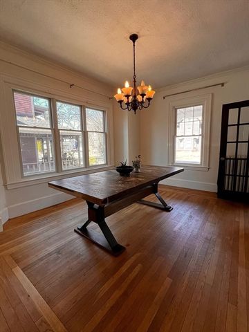 186 Buckingham Street, Springfield, MA 01109