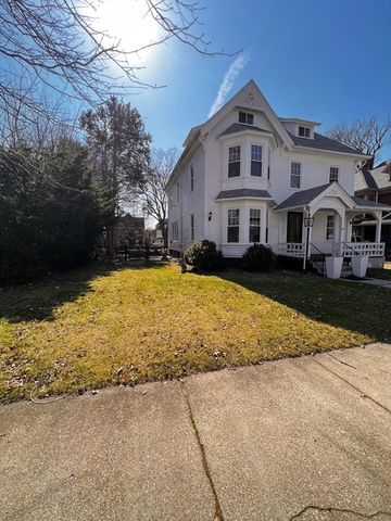 186 Buckingham Street, Springfield, MA 01109