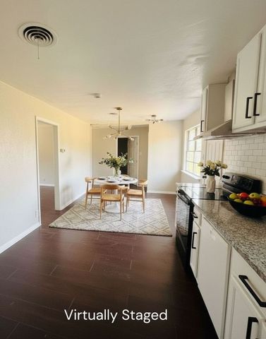 780 Betty Lane, Hurst, TX 76053