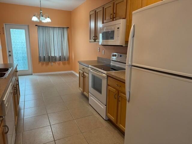 2131 SE Destin Drive, Port St Lucie, FL 34952