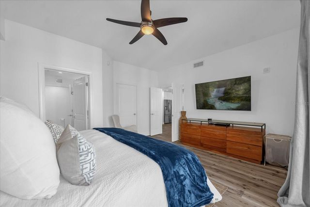 1238 E KENNEDY BOULEVARD 802, Tampa, FL 33602