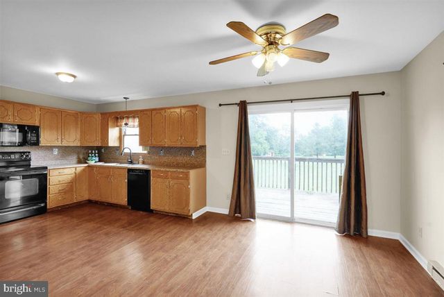 447 CAHILL CIR, Honey Brook, PA 19344