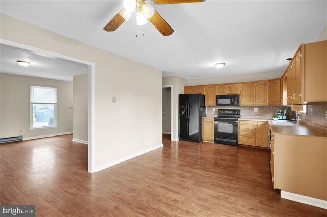 447 CAHILL CIR, Honey Brook, PA 19344