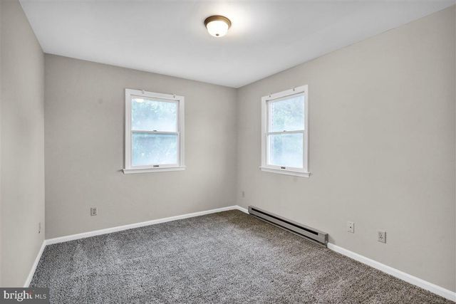 447 CAHILL CIR, Honey Brook, PA 19344