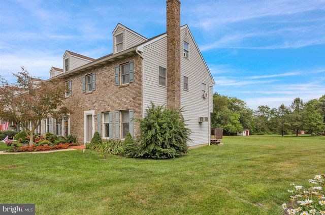 447 CAHILL CIR, Honey Brook, PA 19344