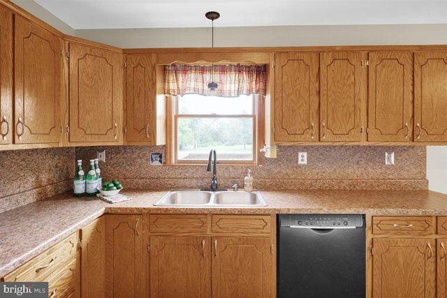 447 CAHILL CIR, Honey Brook, PA 19344