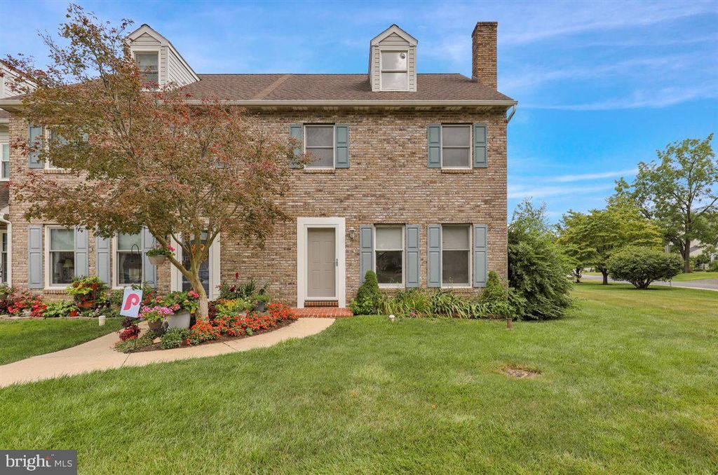 447 CAHILL CIR, Honey Brook, PA 19344