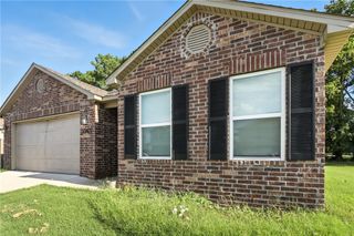 2965 Emil Drive, Fayetteville, AR 72704