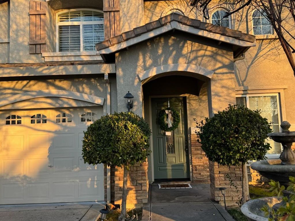 9130 Hunters Creek Way, Chowchilla, CA 93610