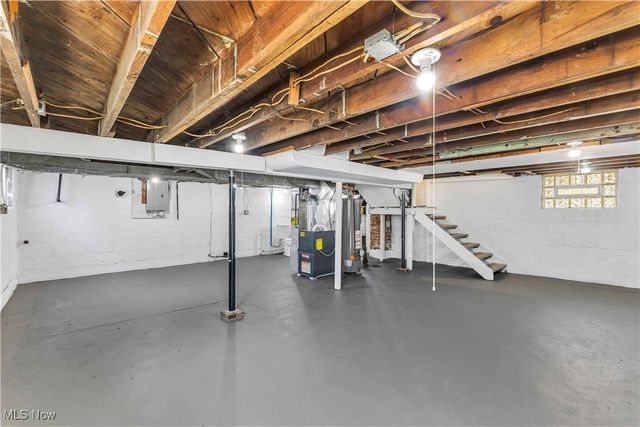 1810 E 34th Street, Lorain, OH 44055