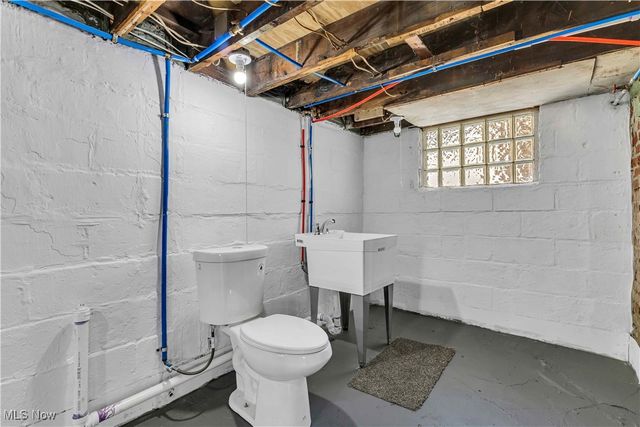 1810 E 34th Street, Lorain, OH 44055