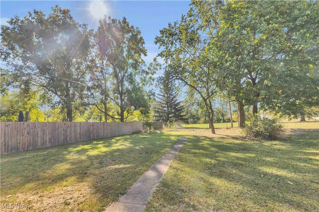 1810 E 34th Street, Lorain, OH 44055