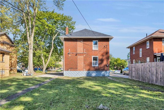 1810 E 34th Street, Lorain, OH 44055