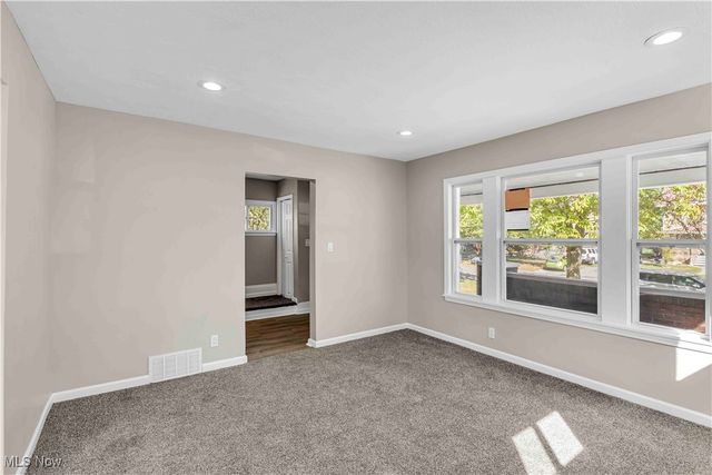 1810 E 34th Street, Lorain, OH 44055