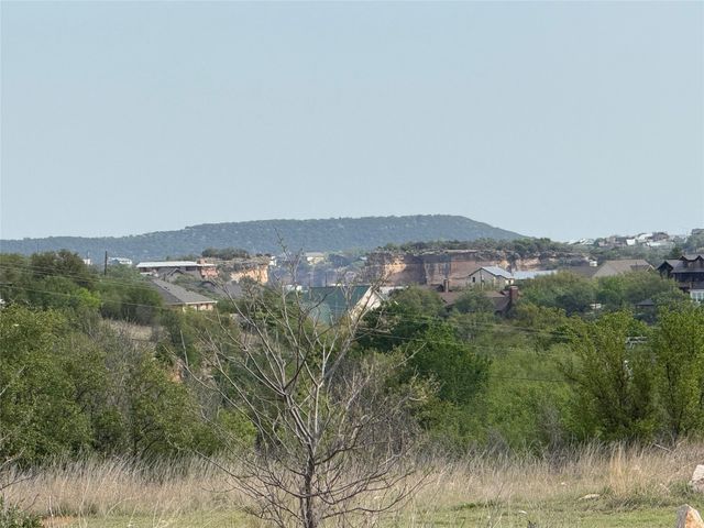 8072 Hells Gate Loop, Strawn, TX 76475