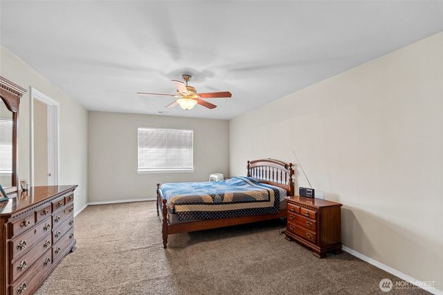 5468 Balustrade Boulevard SE, Lacey, WA 98513