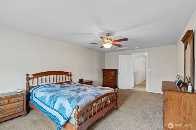 5468 Balustrade Boulevard SE, Lacey, WA 98513