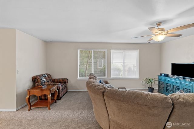 5468 Balustrade Boulevard SE, Lacey, WA 98513