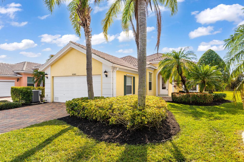 10563 SW Stratton Drive, Port St. Lucie, Port St Lucie, FL 34987