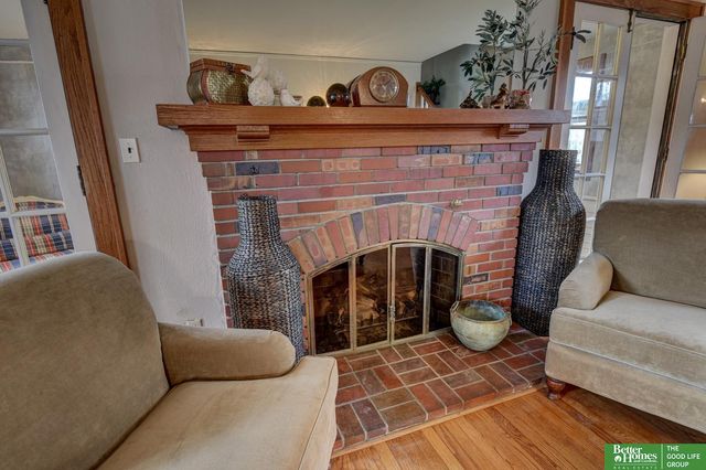 4215 Poppleton Street, Omaha, NE 68105