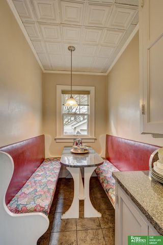 4215 Poppleton Street, Omaha, NE 68105