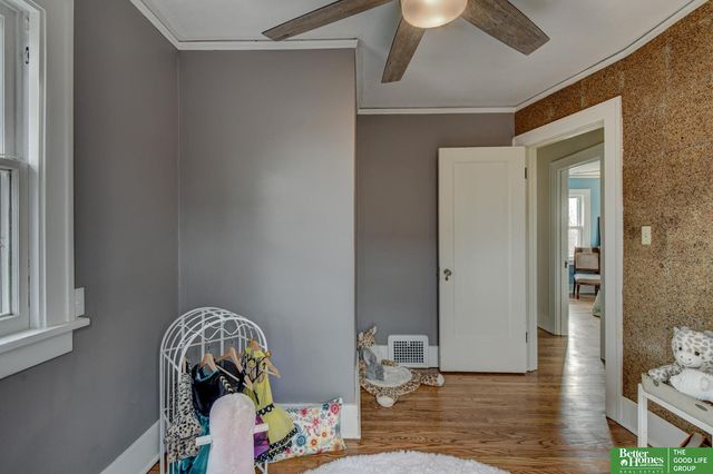 4215 Poppleton Street, Omaha, NE 68105