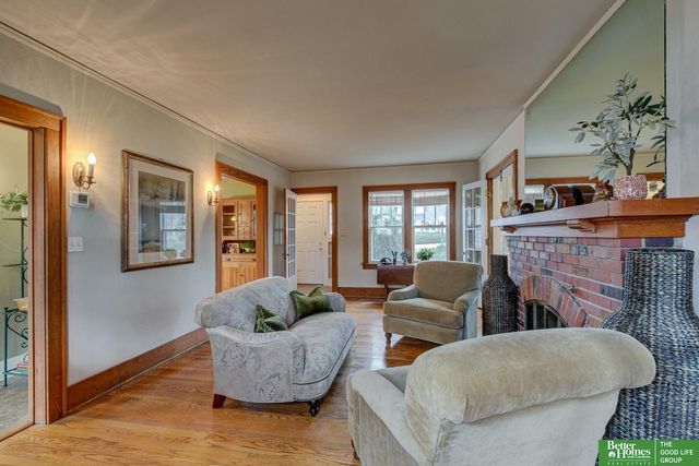 4215 Poppleton Street, Omaha, NE 68105