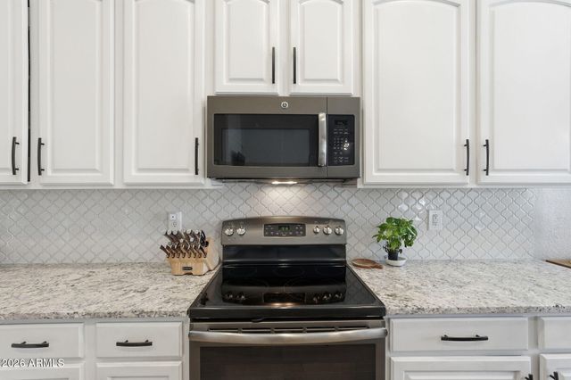 3271 E SANTA FE Lane, Gilbert, AZ 85297