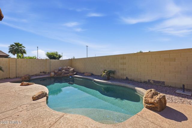 3271 E SANTA FE Lane, Gilbert, AZ 85297