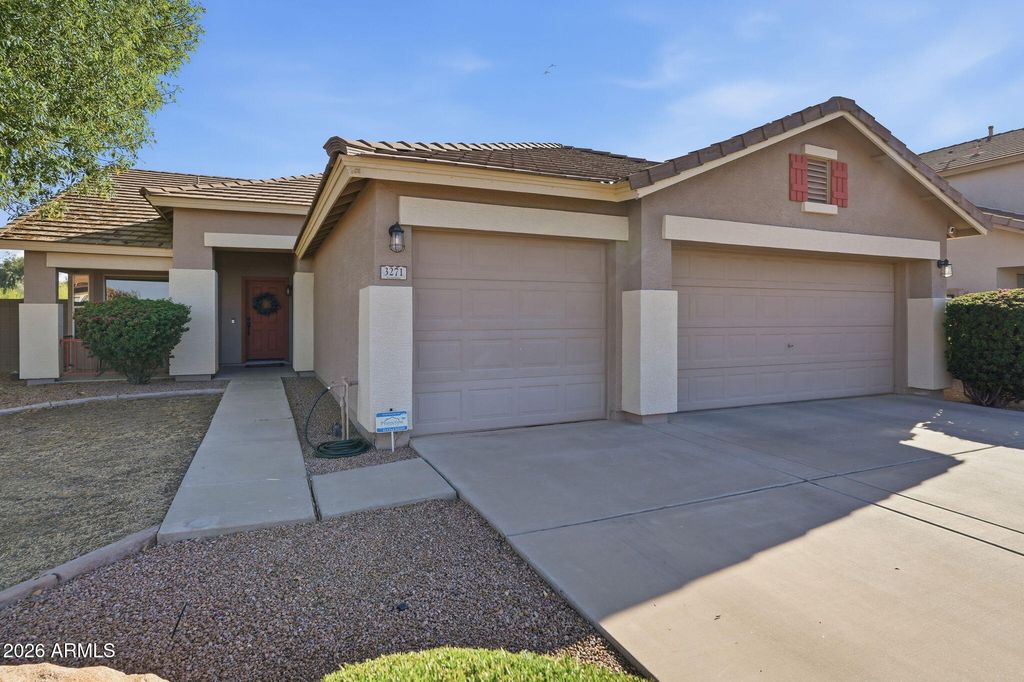 3271 E SANTA FE Lane, Gilbert, AZ 85297
