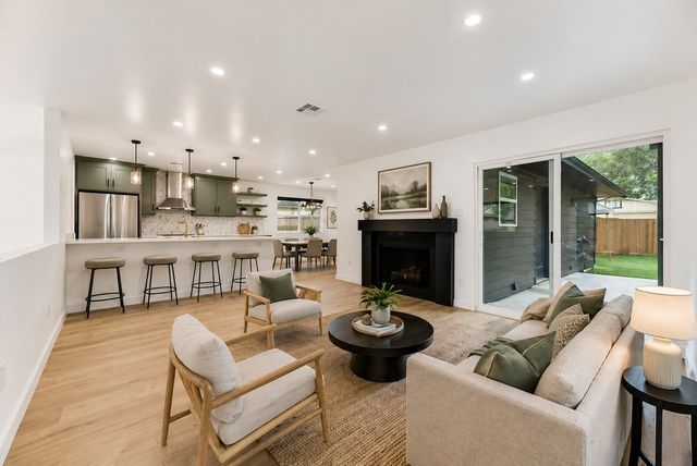 2317 Greenhill Drive, Mesquite, TX 75150