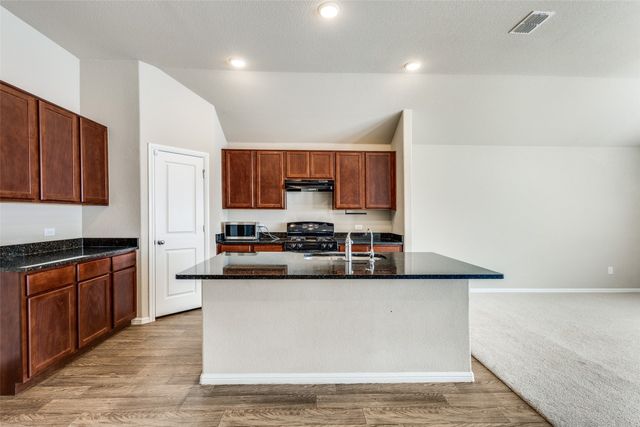 6020 Halton Drive, Celina, TX 76227