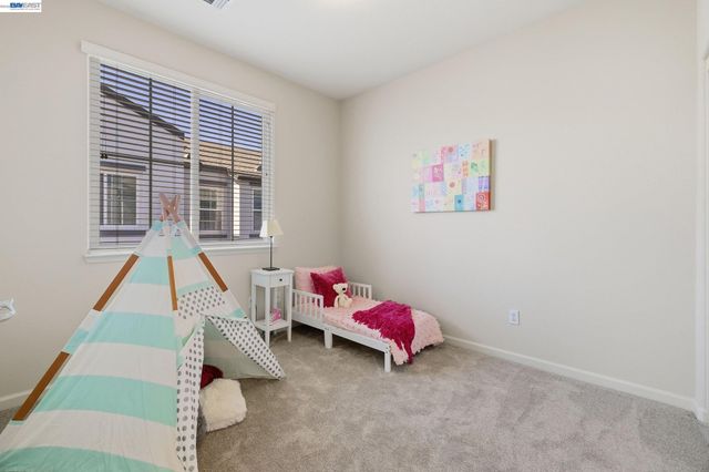 8830 Oliver Pl, Dublin, CA 94568
