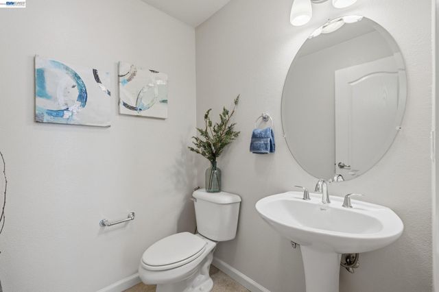 8830 Oliver Pl, Dublin, CA 94568