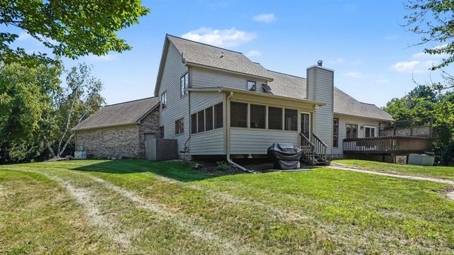 8819 Webster Hills Road, Webster Twp, MI 48130