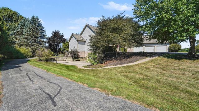 8819 Webster Hills Road, Webster Twp, MI 48130