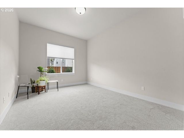 15651 Nw RIDGELINE St, Portland, OR 97229