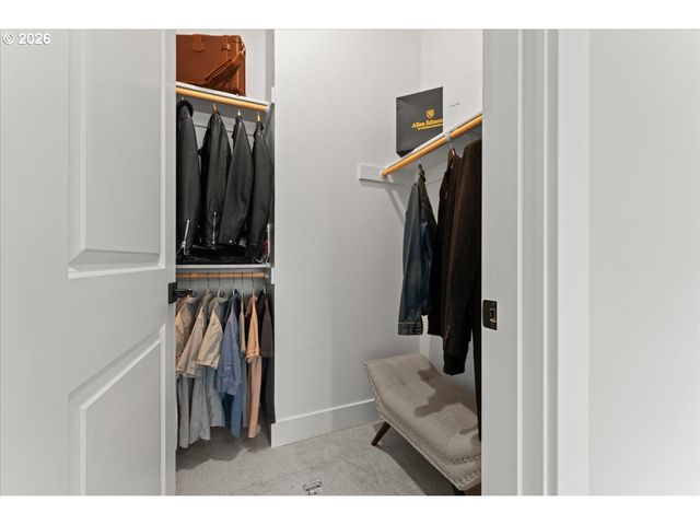 15651 Nw RIDGELINE St, Portland, OR 97229