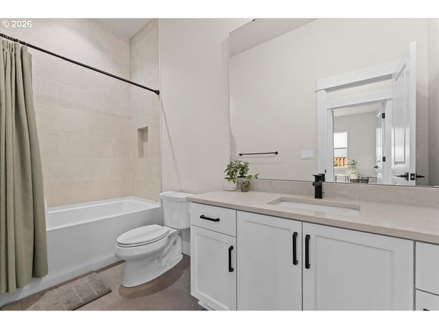 15651 Nw RIDGELINE St, Portland, OR 97229