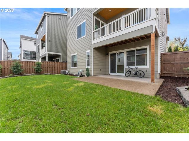 15651 Nw RIDGELINE St, Portland, OR 97229