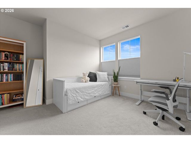 15651 Nw RIDGELINE St, Portland, OR 97229